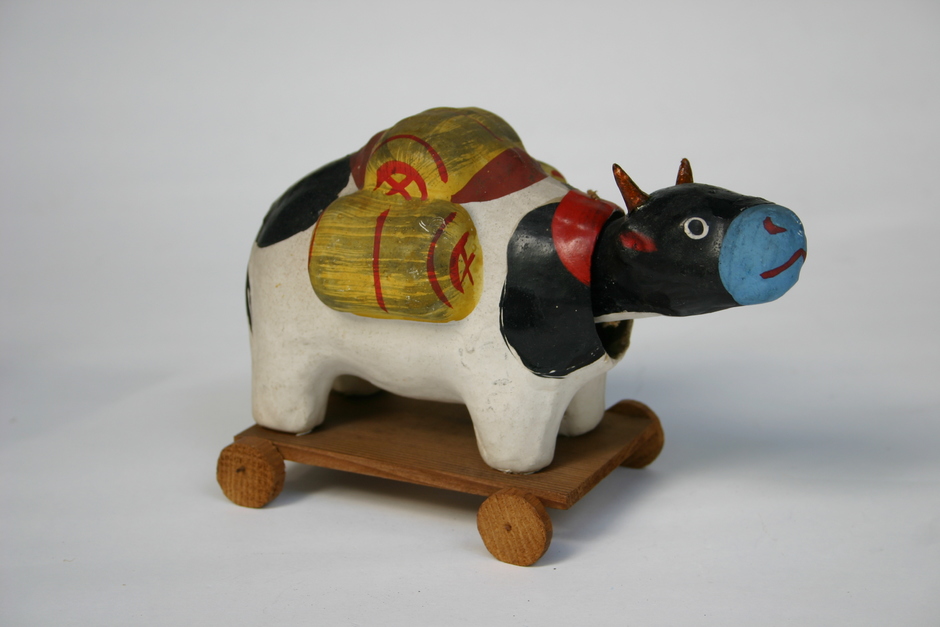 姫路市 冬の特別展 牛のおもちゃ 日本玩具博物館 クルールはりま