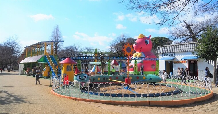 姫路城のおとなり 姫路市立動物園 スリル満点の観覧車にゾウの姫子 近くに駐車場もあって